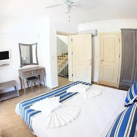 Mavi Deniz Pensión 3*