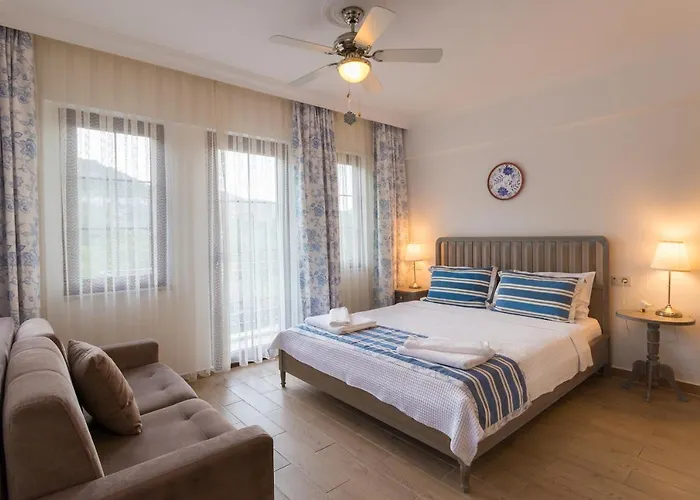 Konukevi Mavi Deniz 3*