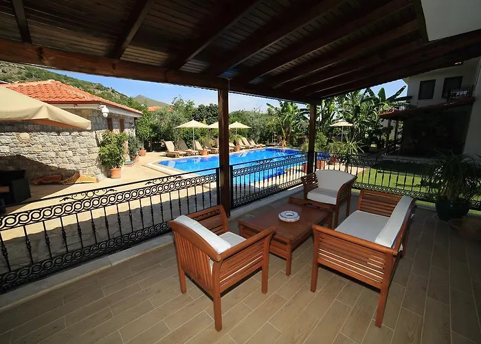 Mavi Deniz Konukevi 3*