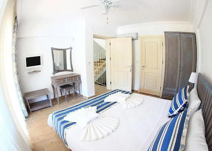 Mavi Deniz Konukevi 3*